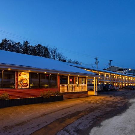 Econo Lodge Miramichi Exterior photo